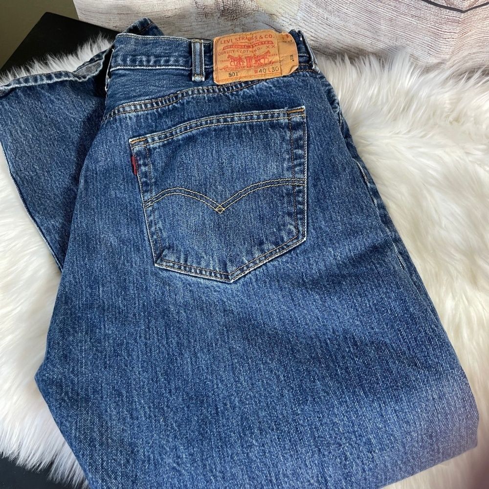 Levi's Vintage 501 Jeans Dark‎ Wash Sz 40 X 30